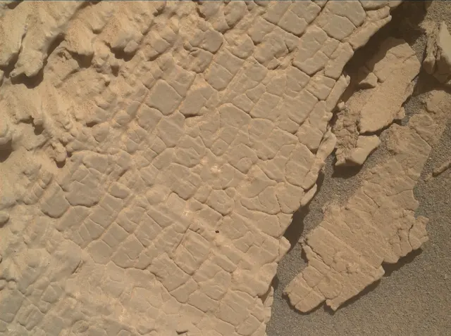 Sol 4750: Mars Hand Lens Imager (MAHLI)