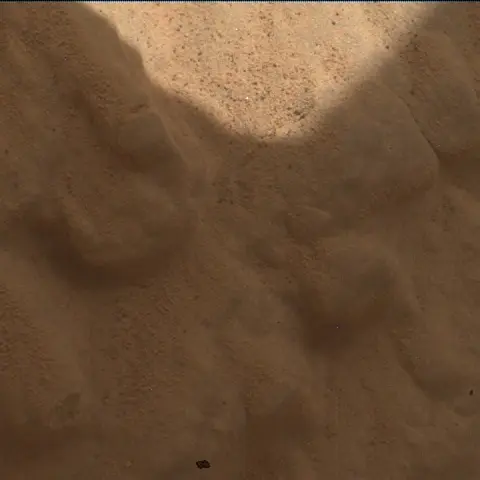 Sol 4750: Mars Hand Lens Imager (MAHLI)