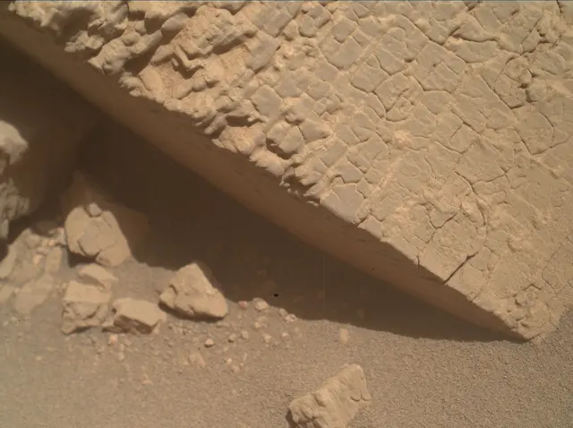 Sol 4750: Mars Hand Lens Imager (MAHLI)