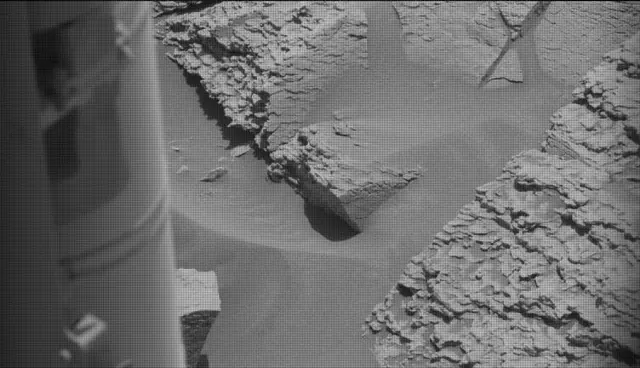 Sol 4751: Mast Camera (Mastcam)