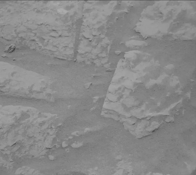 Sol 4751: Mast Camera (Mastcam)