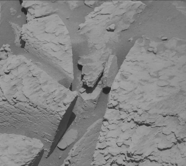 Sol 4751: Mast Camera (Mastcam)