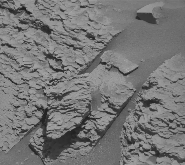 Sol 4751: Mast Camera (Mastcam)