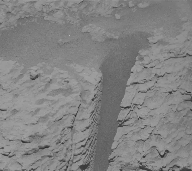 Sol 4751: Mast Camera (Mastcam)