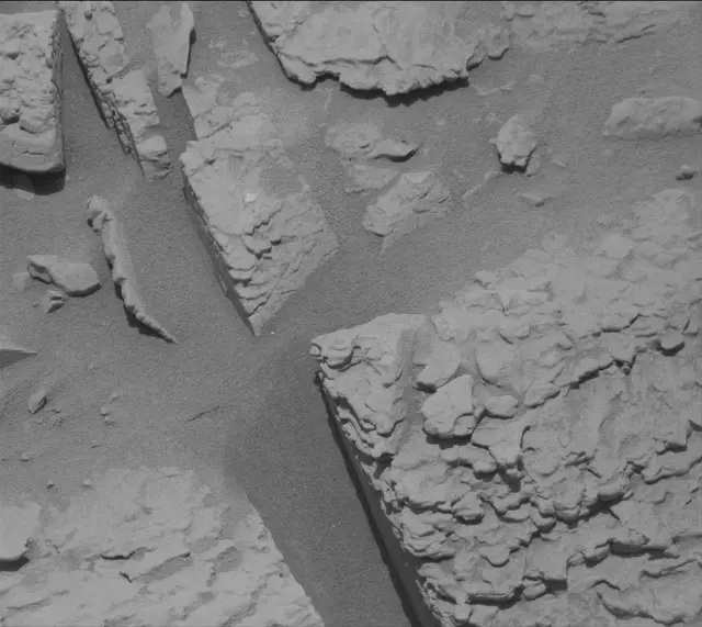 Sol 4751: Mast Camera (Mastcam)