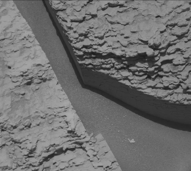Sol 4751: Mast Camera (Mastcam)
