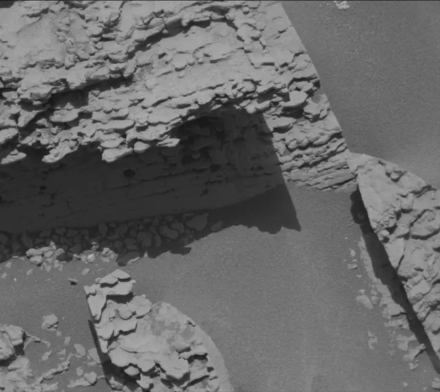 Sol 4751: Mast Camera (Mastcam)
