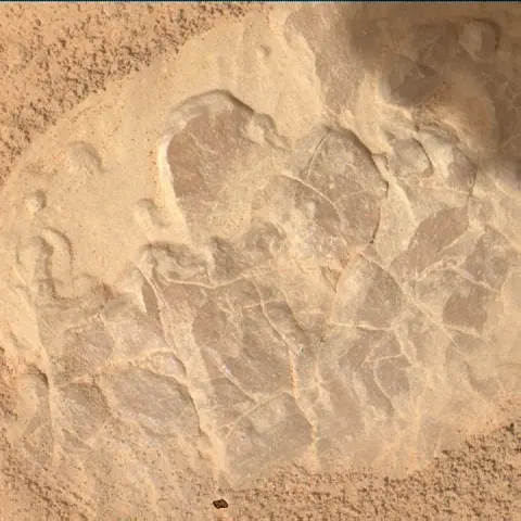 Sol 4752: Mars Hand Lens Imager (MAHLI)