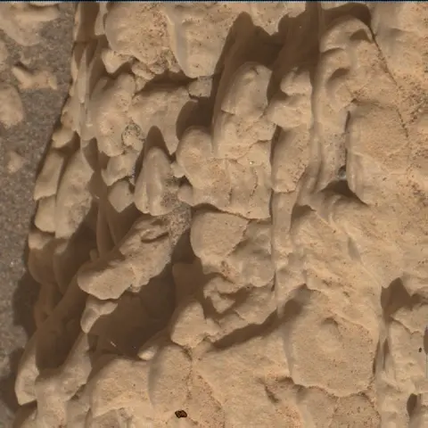Sol 4752: Mars Hand Lens Imager (MAHLI)