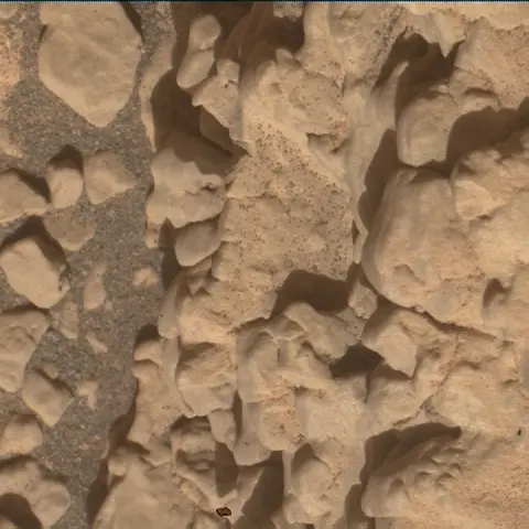 Sol 4752: Mars Hand Lens Imager (MAHLI)