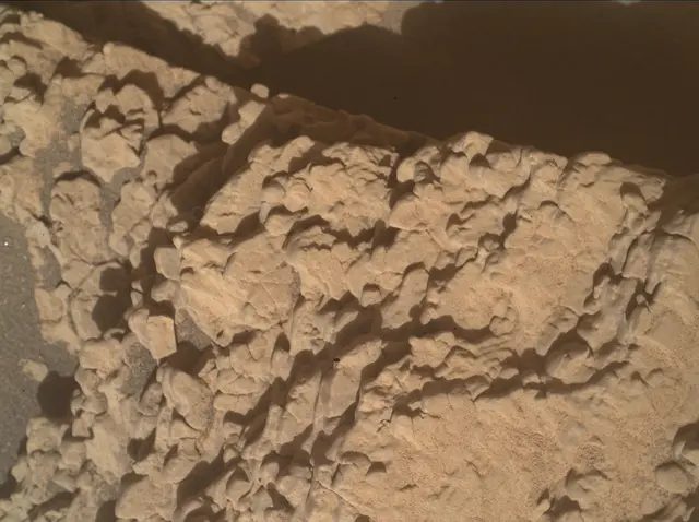 Sol 4752: Mars Hand Lens Imager (MAHLI)