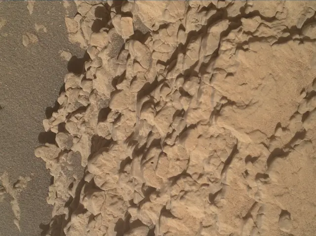 Sol 4752: Mars Hand Lens Imager (MAHLI)