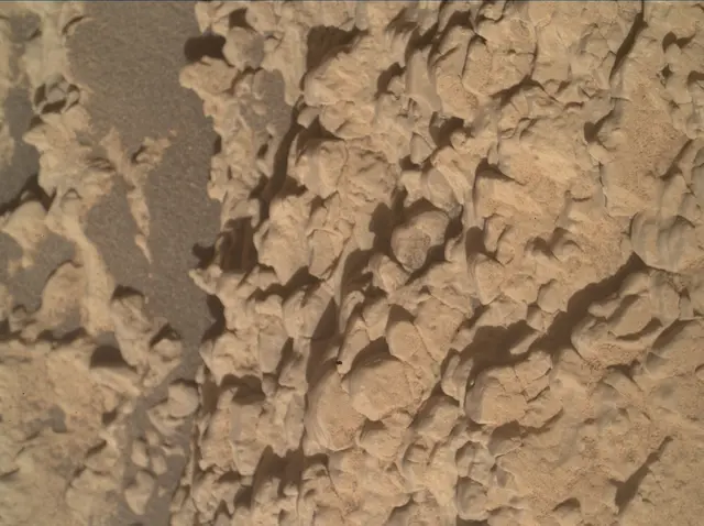 Sol 4752: Mars Hand Lens Imager (MAHLI)