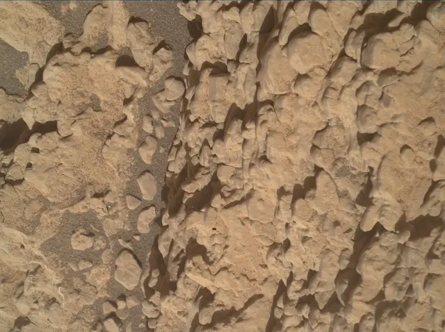 Sol 4752: Mars Hand Lens Imager (MAHLI)