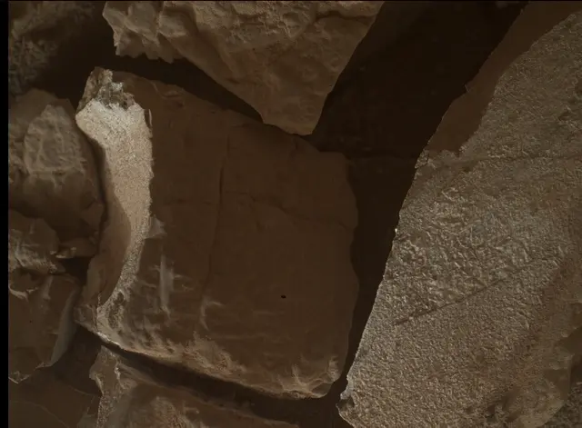 Sol 4788: Mars Hand Lens Imager (MAHLI)