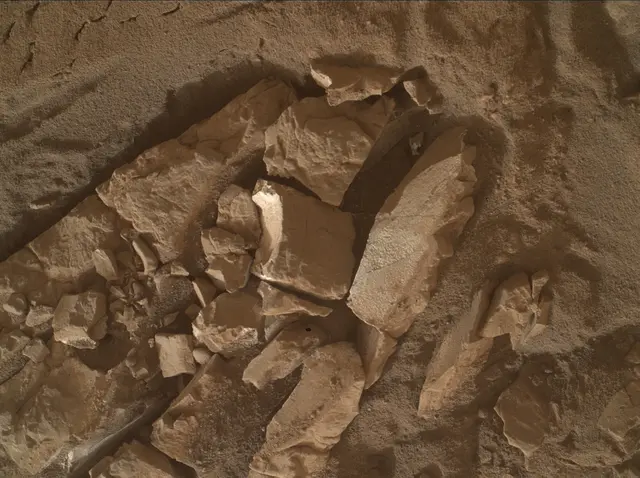 Sol 4788: Mars Hand Lens Imager (MAHLI)