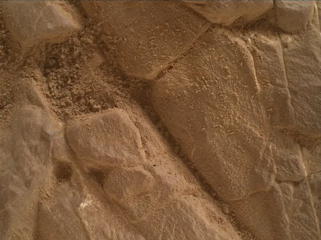 Sol 4812: Mars Hand Lens Imager (MAHLI)