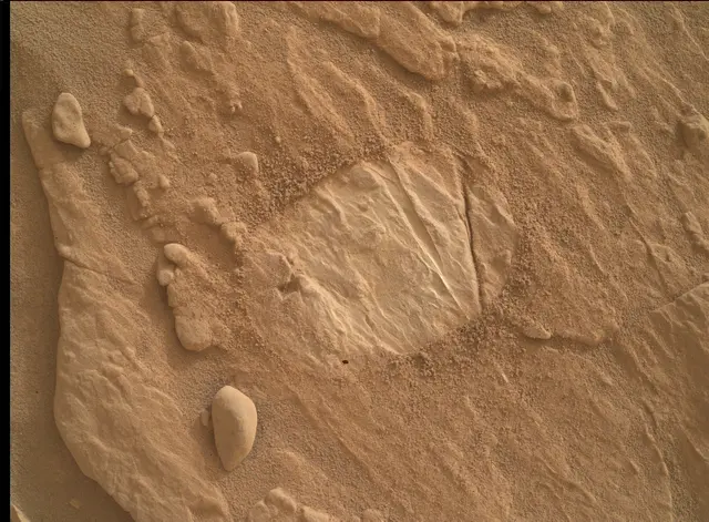 Sol 4812: Mars Hand Lens Imager (MAHLI)