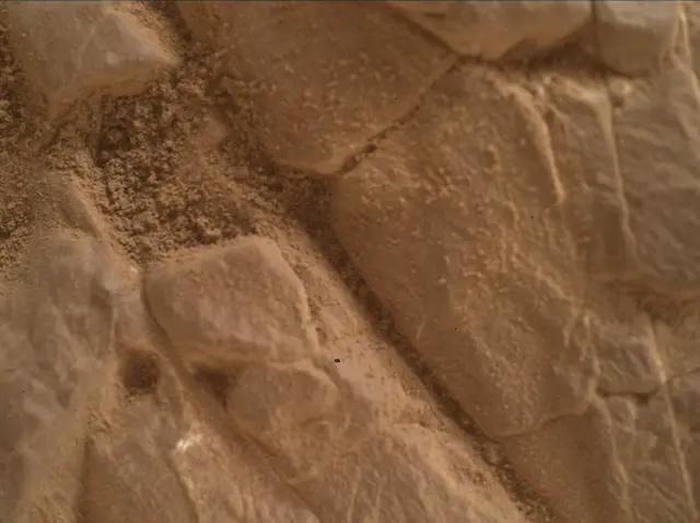 Sol 4812: Mars Hand Lens Imager (MAHLI)