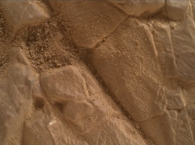 Sol 4812: Mars Hand Lens Imager (MAHLI)