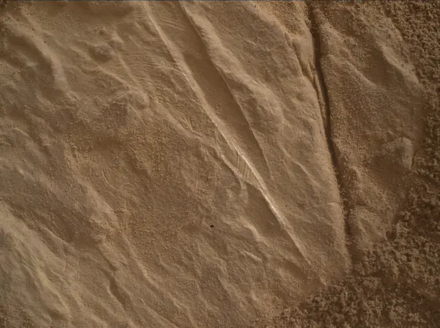 Sol 4812: Mars Hand Lens Imager (MAHLI)