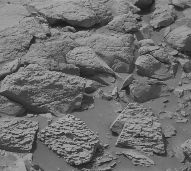 Sol 4813: Mast Camera (Mastcam)