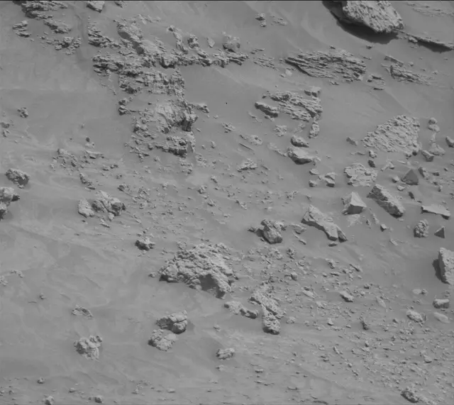 Sol 4815: Mast Camera (Mastcam)