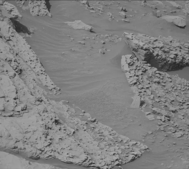 Sol 4818: Mast Camera (Mastcam)