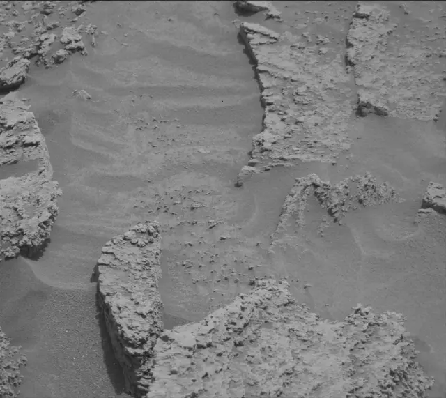 Sol 4820: Mast Camera (Mastcam)