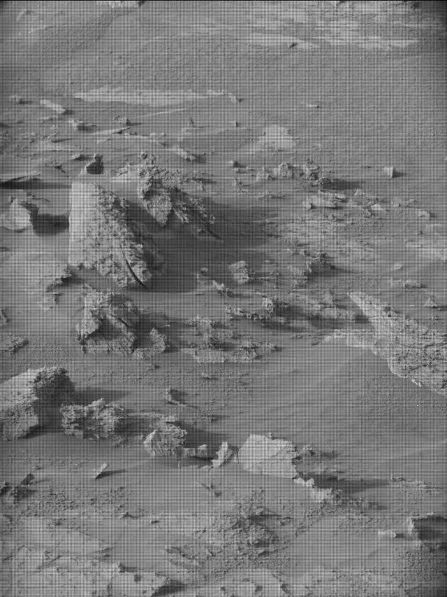 Sol 4821: Mast Camera (Mastcam)