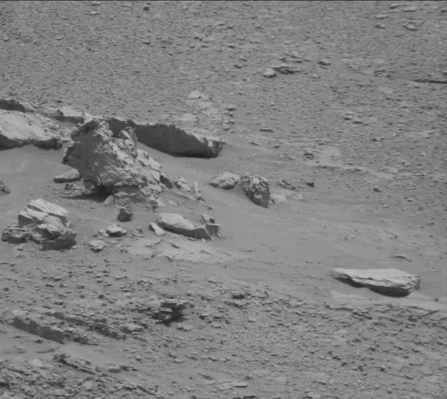 Sol 4822: Mast Camera (Mastcam)