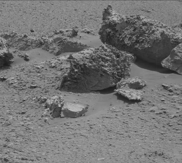 Sol 4822: Mast Camera (Mastcam)