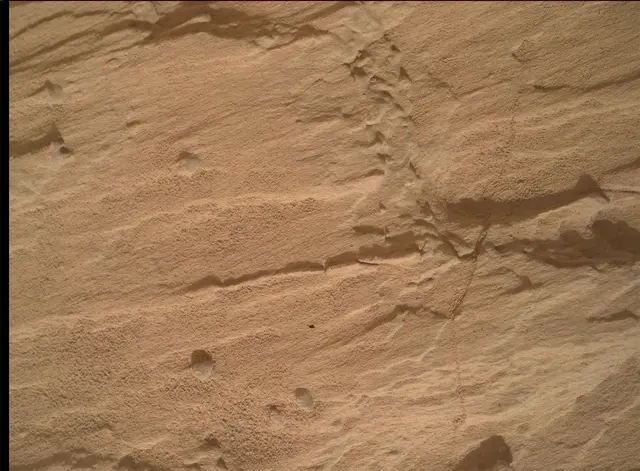 Sol 4822: Mars Hand Lens Imager (MAHLI)