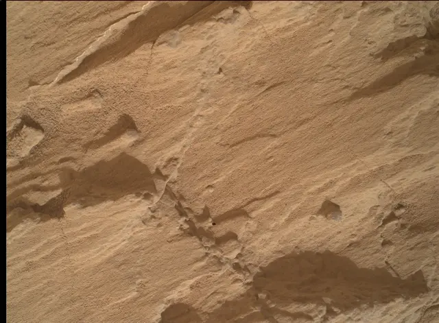 Sol 4822: Mars Hand Lens Imager (MAHLI)