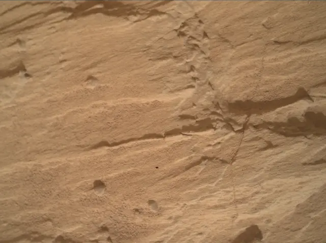 Sol 4822: Mars Hand Lens Imager (MAHLI)