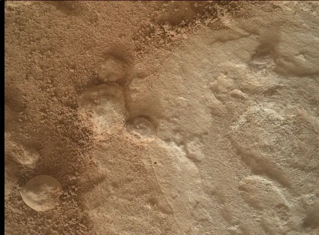 Sol 4826: Mars Hand Lens Imager (MAHLI)