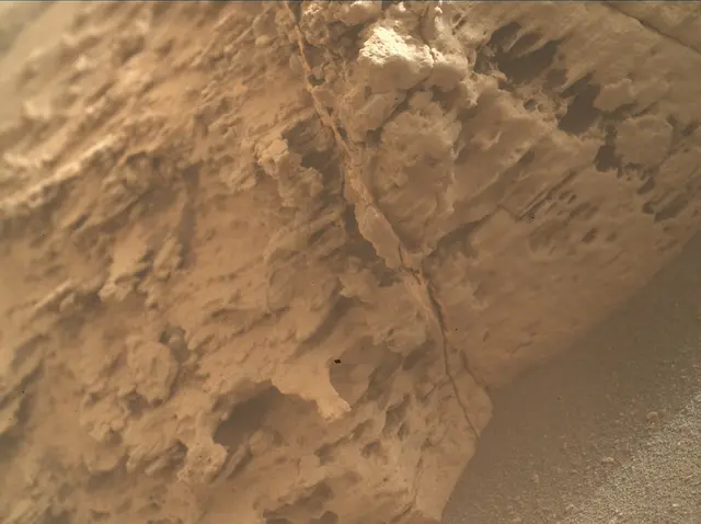 Sol 4826: Mars Hand Lens Imager (MAHLI)