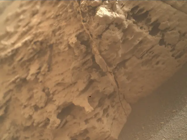 Sol 4826: Mars Hand Lens Imager (MAHLI)