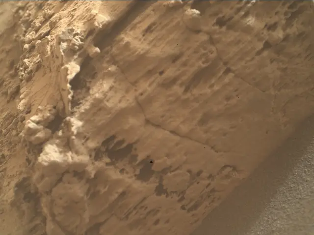 Sol 4826: Mars Hand Lens Imager (MAHLI)