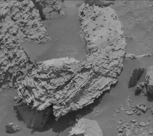 Sol 4827: Mast Camera (Mastcam)