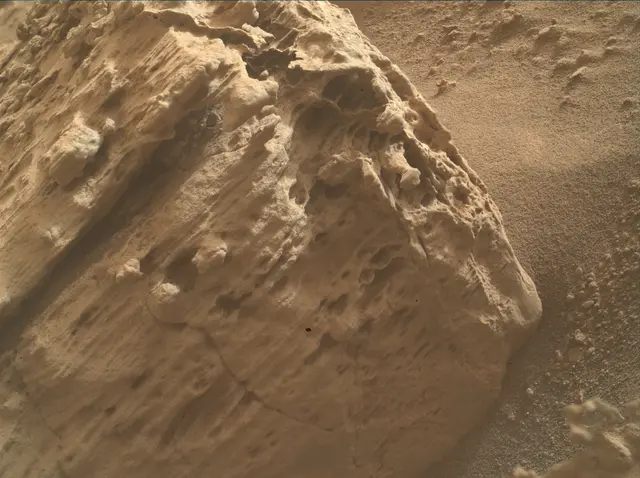 Sol 4827: Mars Hand Lens Imager (MAHLI)