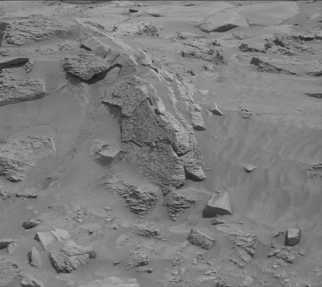 Sol 4829: Mast Camera (Mastcam)