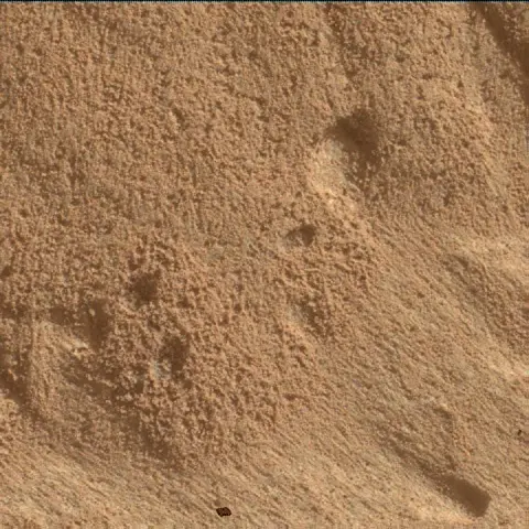 Sol 4829: Mars Hand Lens Imager (MAHLI)