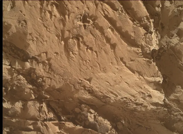 Sol 4829: Mars Hand Lens Imager (MAHLI)