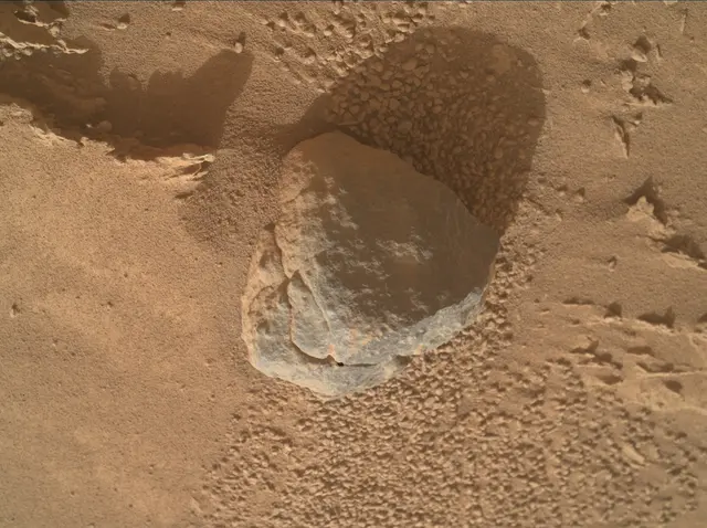 Sol 4829: Mars Hand Lens Imager (MAHLI)