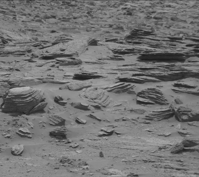 Sol 4832: Mast Camera (Mastcam)