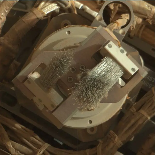 Sol 4833: Mast Camera (Mastcam)