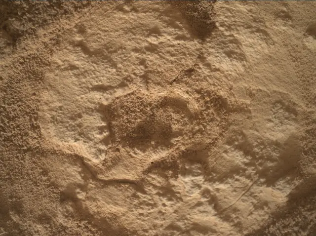 Sol 4833: Mars Hand Lens Imager (MAHLI)