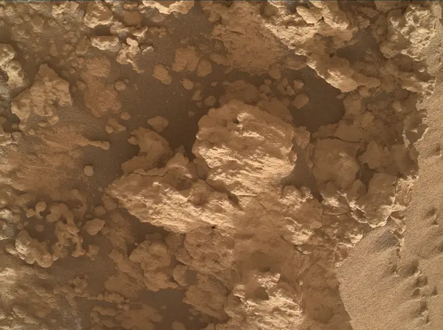Sol 4833: Mars Hand Lens Imager (MAHLI)
