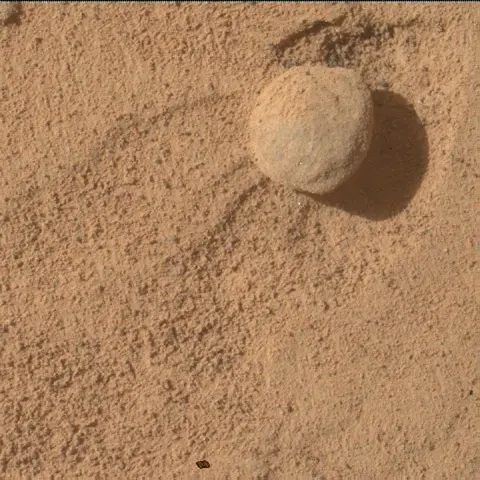 Sol 4840: Mars Hand Lens Imager (MAHLI)